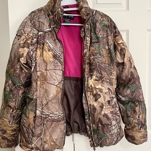 Realtree Real Tree Women’s Puffer Hunting Camo Jacket Size M